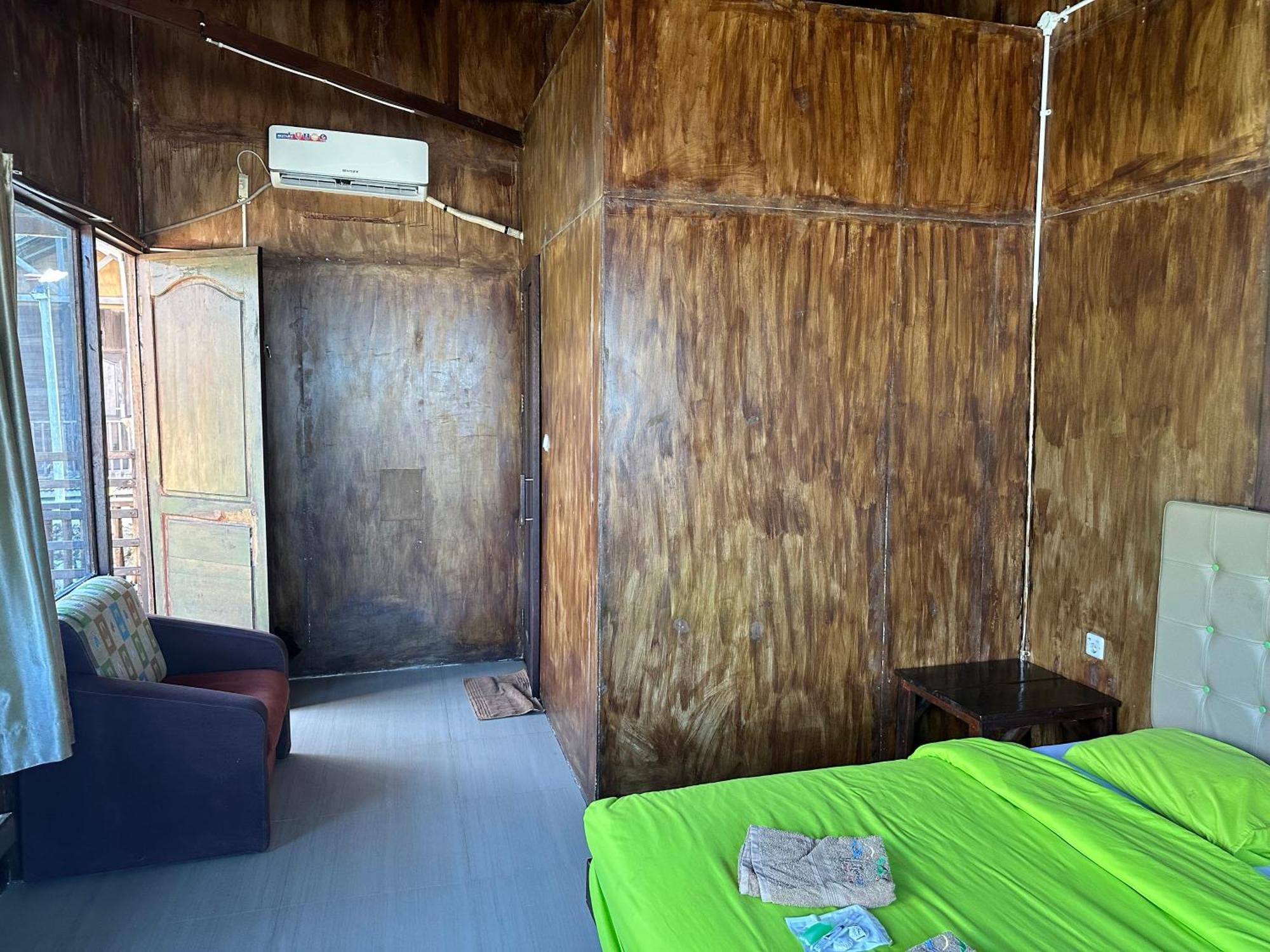 Mooi Park Hotell Sorong Eksteriør bilde