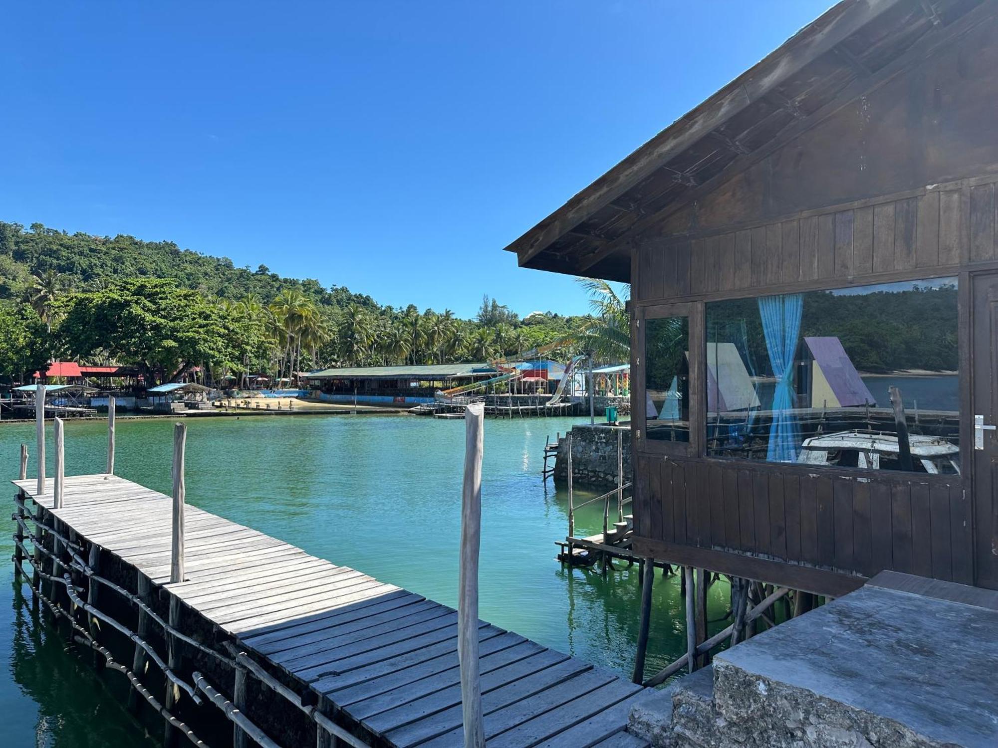 Mooi Park Hotell Sorong Eksteriør bilde